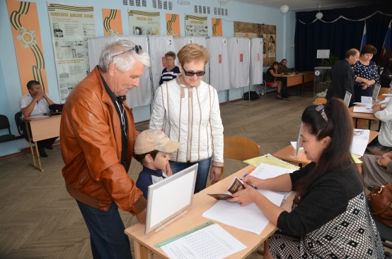 Ход голосования на 37 избирательных участках контролировало 120 наблюдателей от кандидатов и политических партий